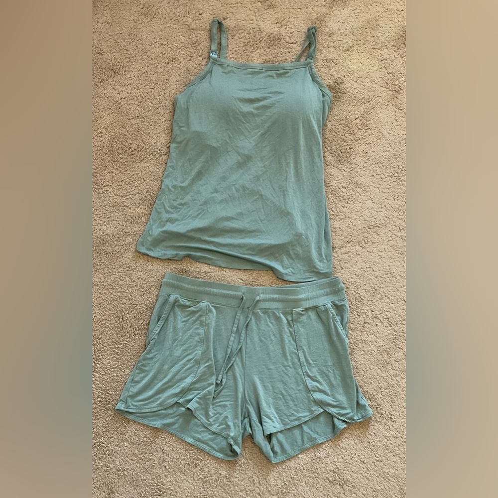 Kindred Bravely Bamboo Lounge Around Nursing Tank (size- l) and shorts (size- m)